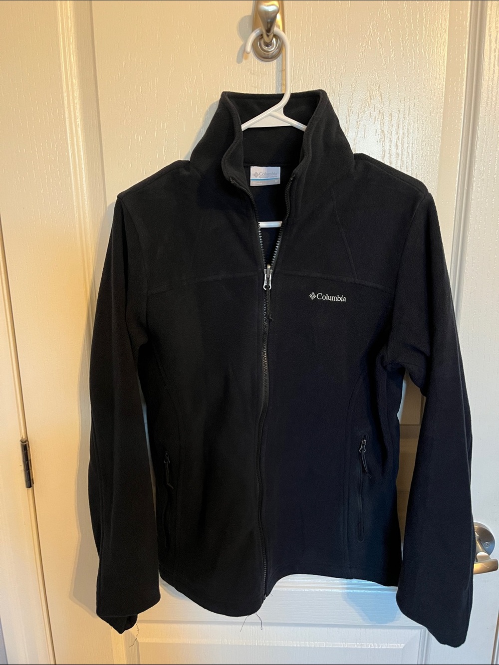 Columbia Black Full-Zip Fleece Jacket with Stand Collar.  Worn once!